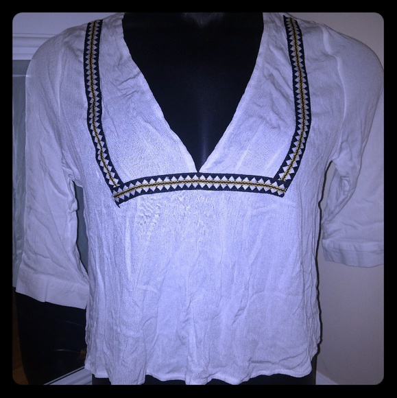 🆕️ Crop top - Picture 1 of 6